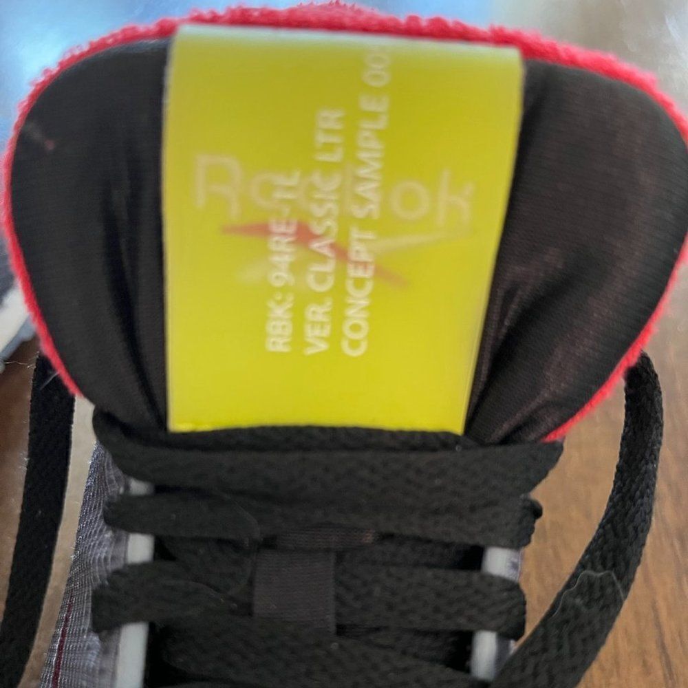 Reebok Children's running shoes Classic RBK94 RE-1L Concept Sample 005 Size 4,5 - Picture 5 of 7